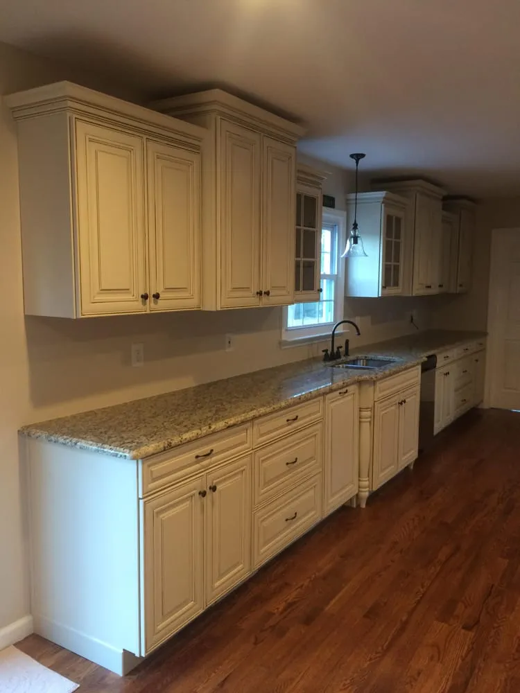 Slide of Gino's Home Improvement