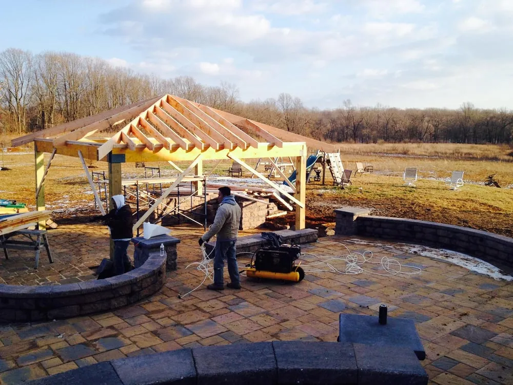 Slide of Gino's Home Improvement