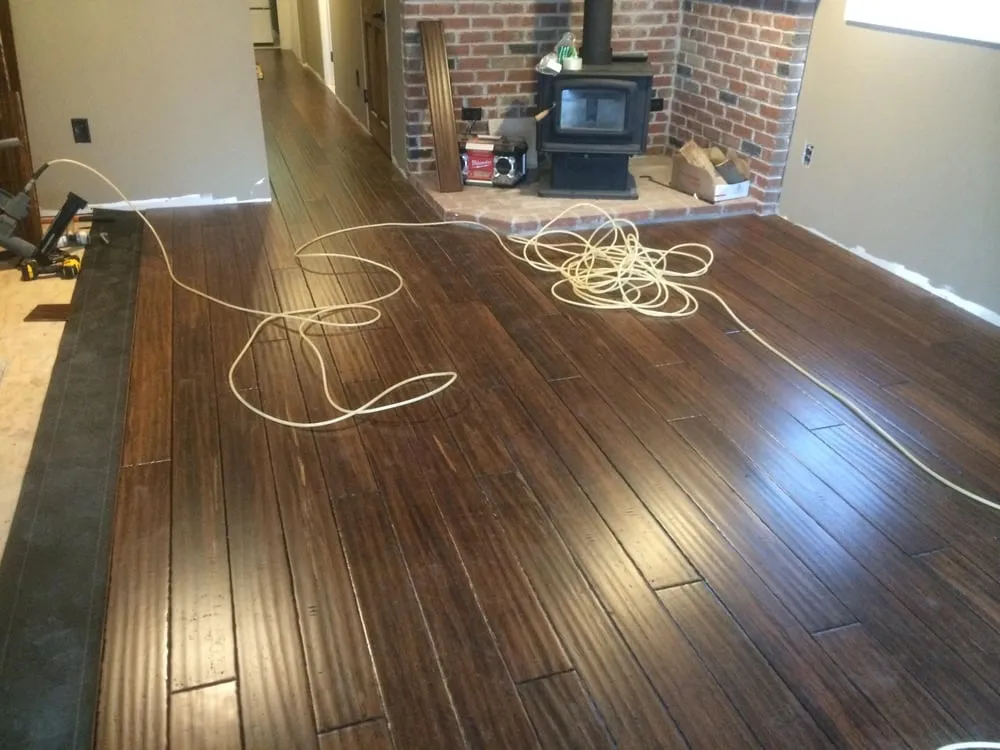 Slide of Gino's Home Improvement