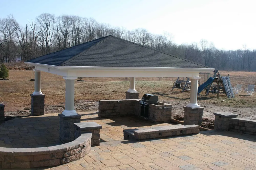 Slide of Gino's Home Improvement