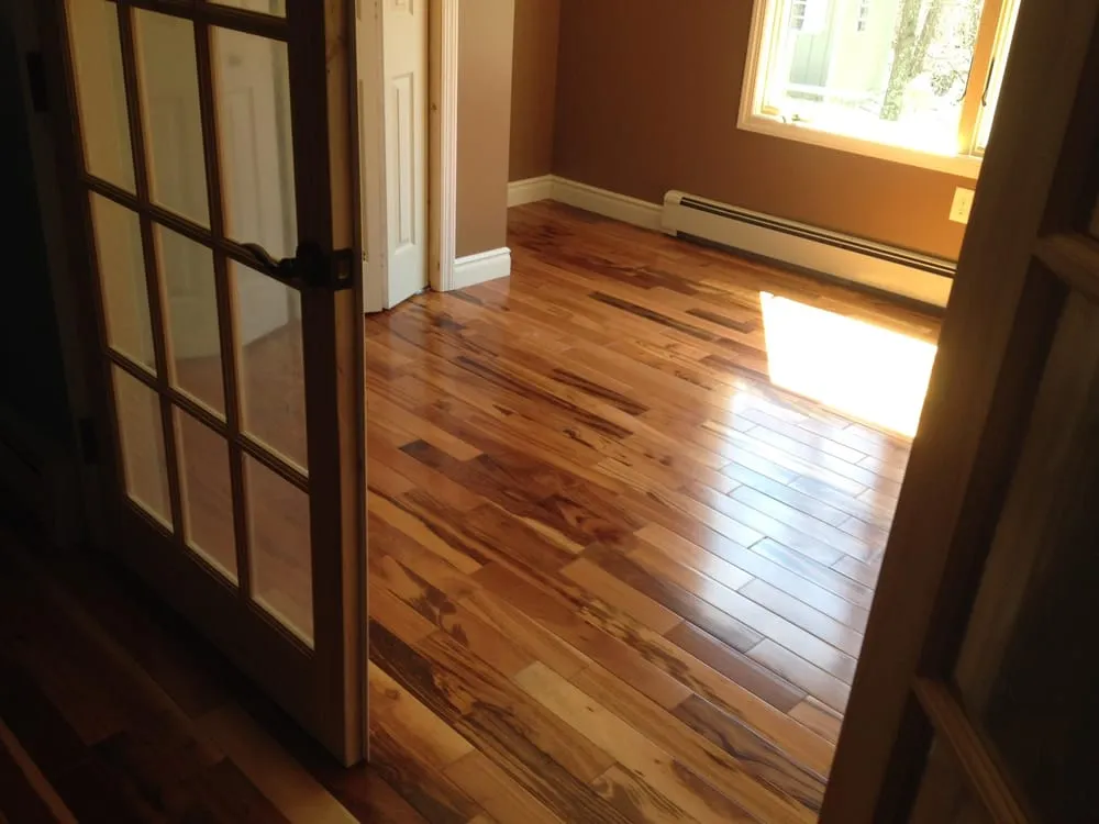 Slide of Gino's Home Improvement