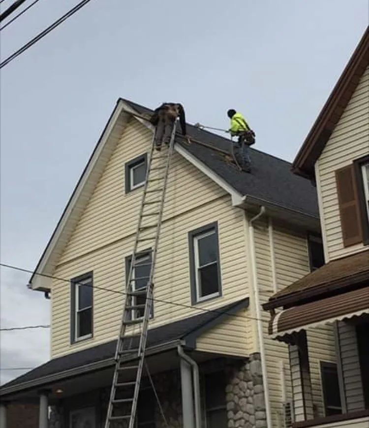 Slide of Gino's Home Improvement