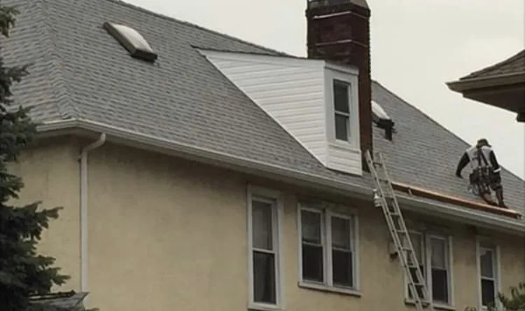 Slide of Gino's Home Improvement