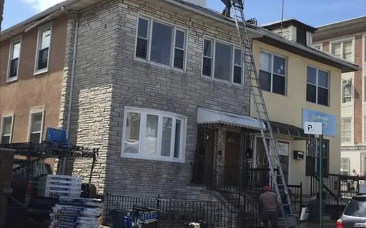 Slide of Gino's Home Improvement