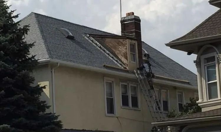 Slide of Gino's Home Improvement