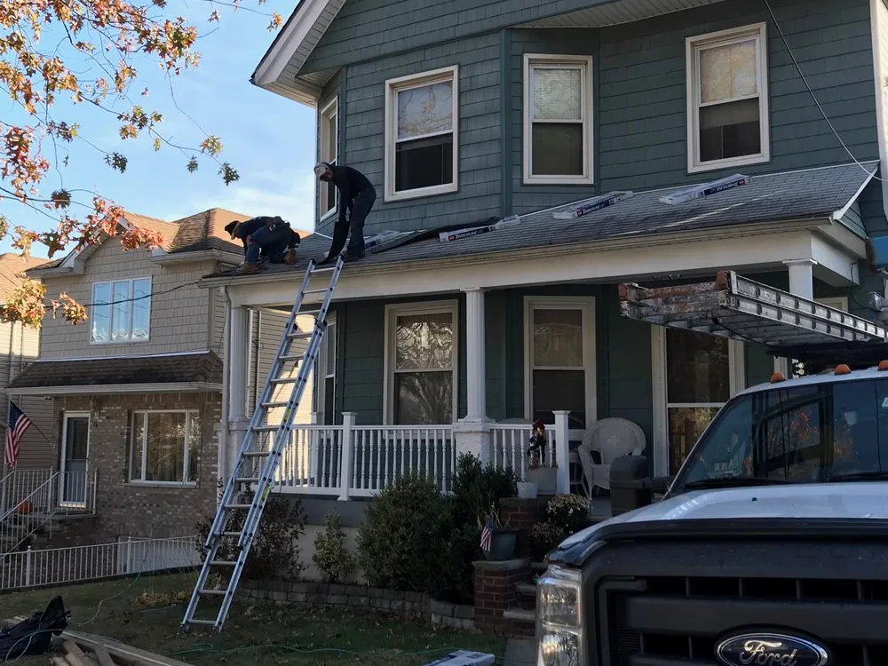 Slide of Gino's Home Improvement