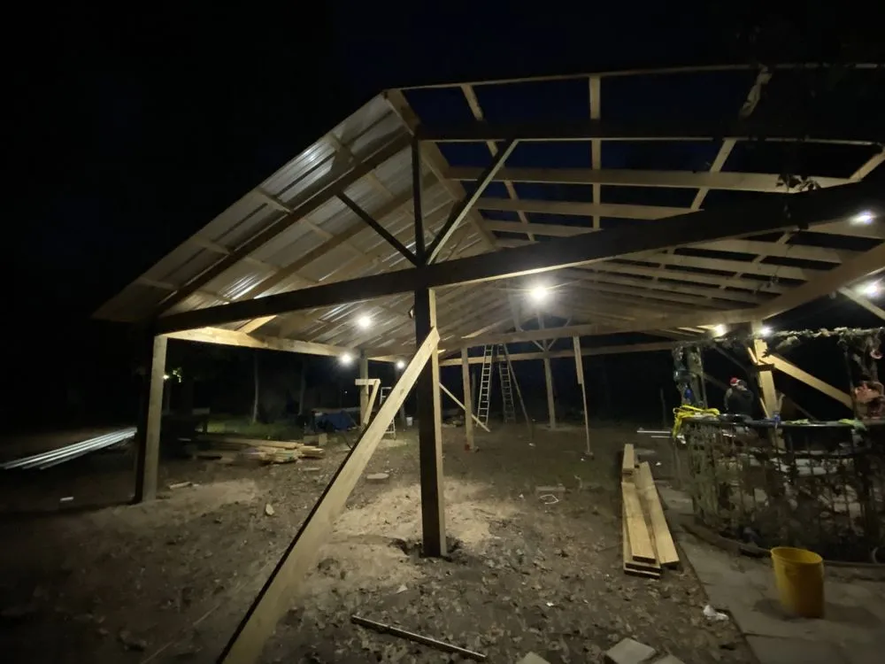 Slide of Giron Construction