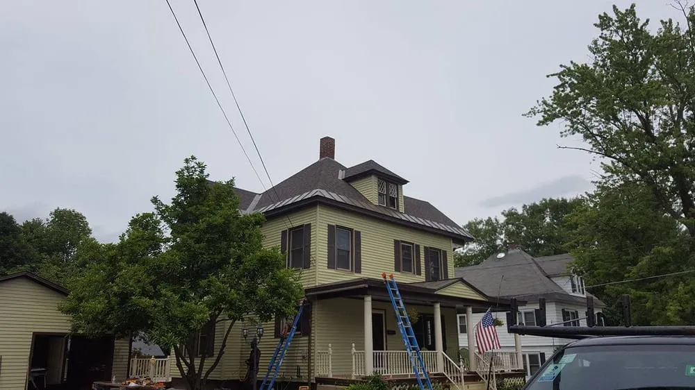 Slide of Giroux Home Improvement