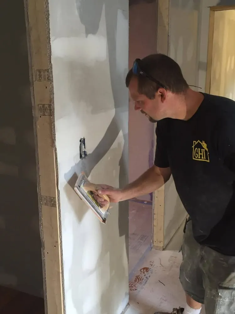 Slide of Giroux Home Improvement