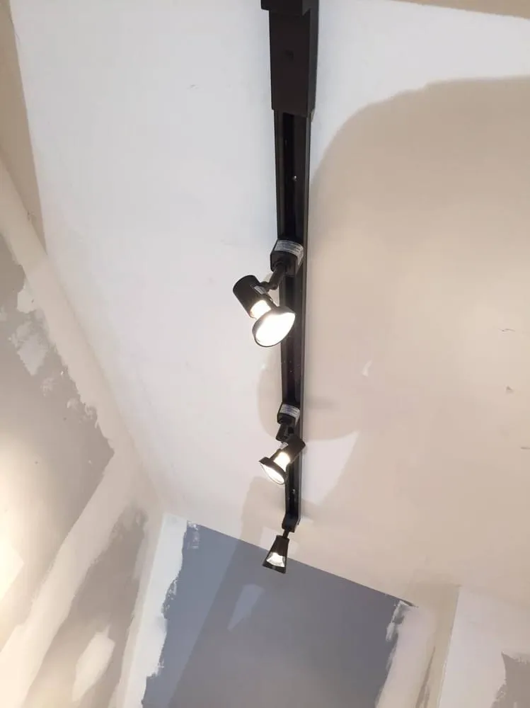 Slide of Giroux Home Improvement