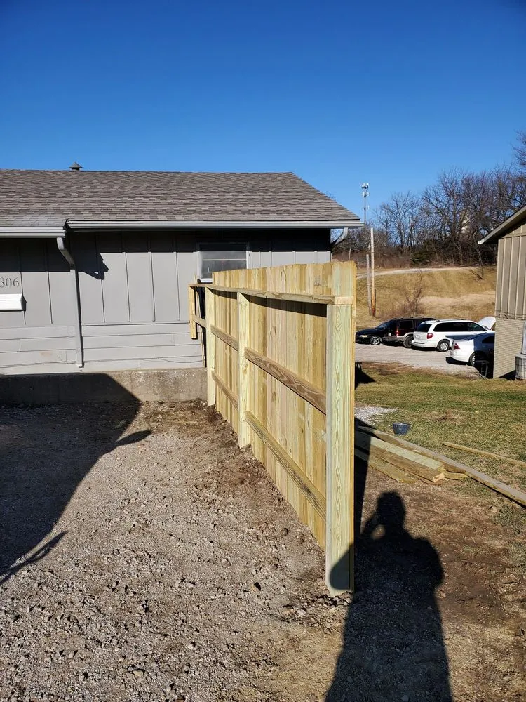 Slide of Gittit Built