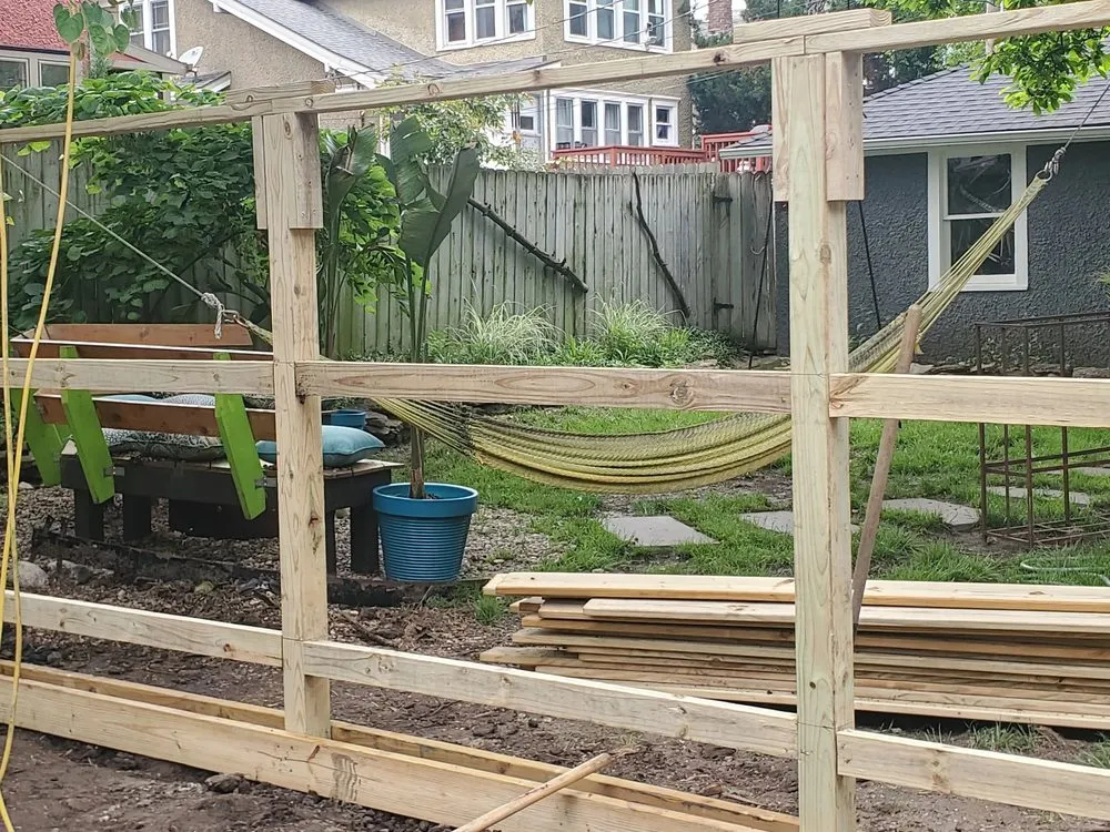 Slide of Gittit Built