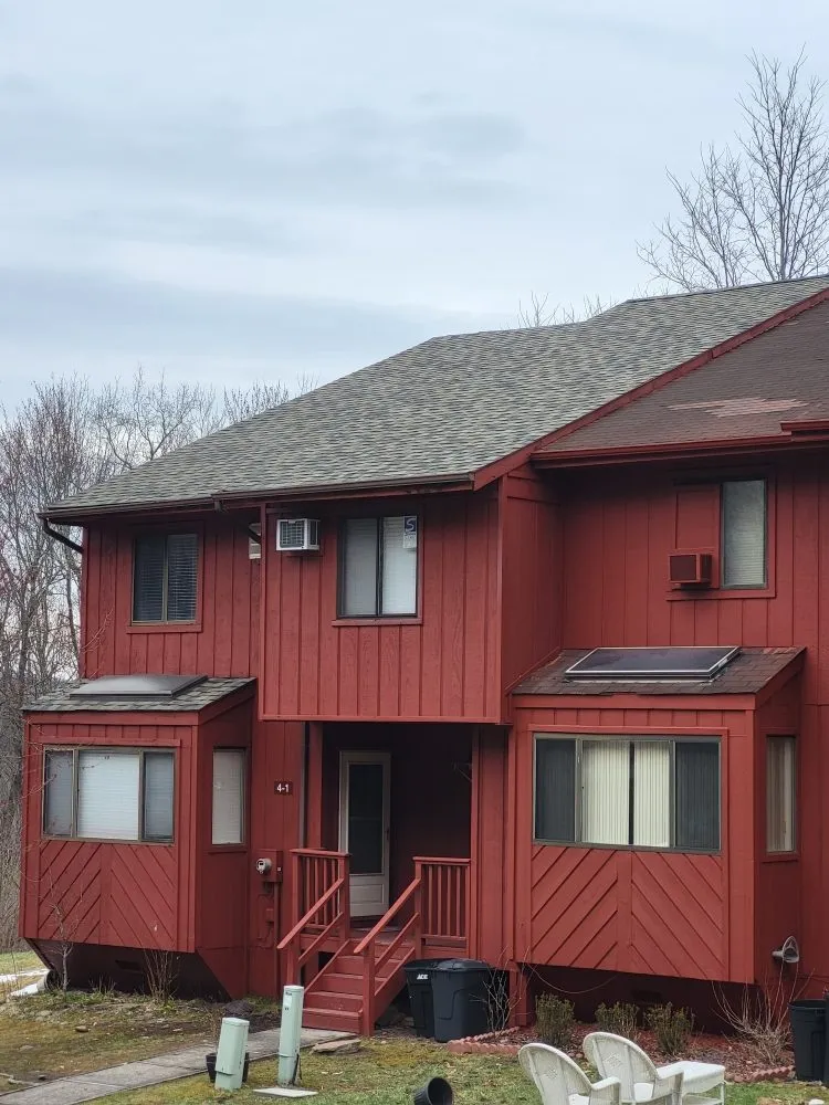 Top-rated storm damage roof repair in Woodbourne, NY by Gizinski Construction