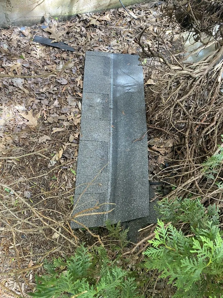 Slide of G&J Roofing Services