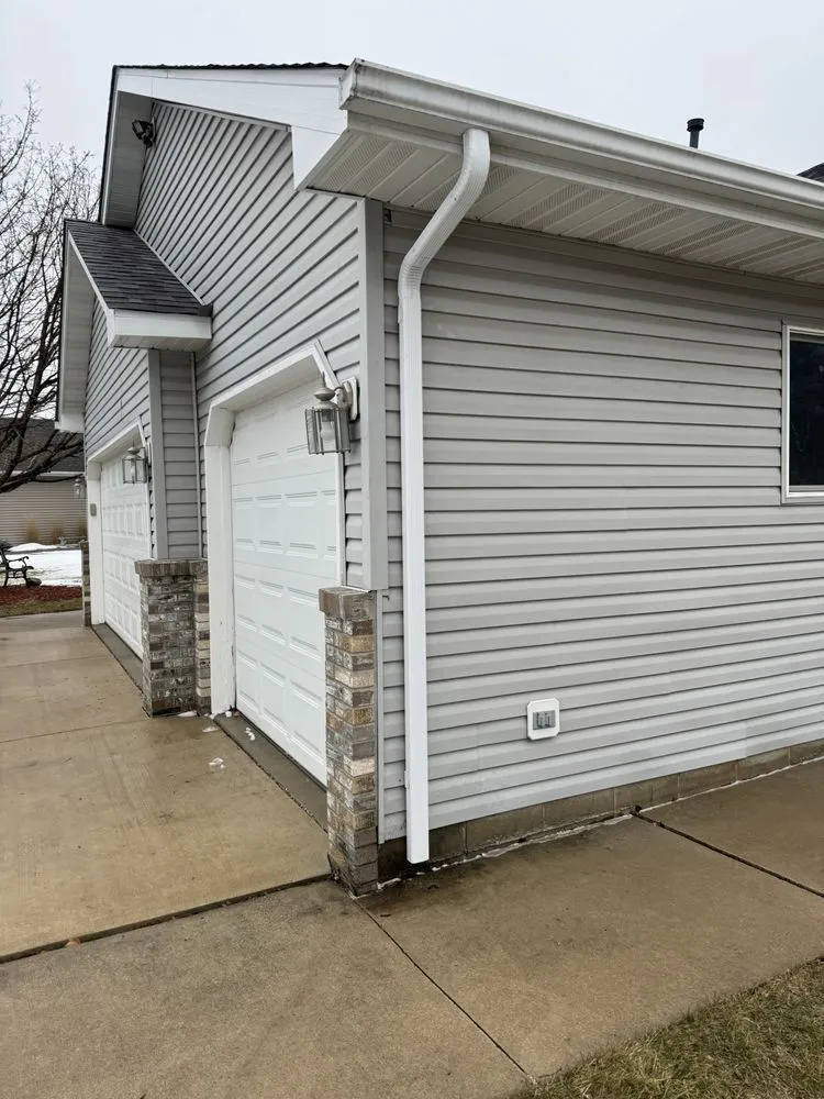 Slide of Glacier Builders