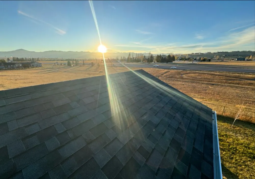 Top-rated roof leak repair in Coeur d'Alene, ID - Glacier Roofing & Exteriors