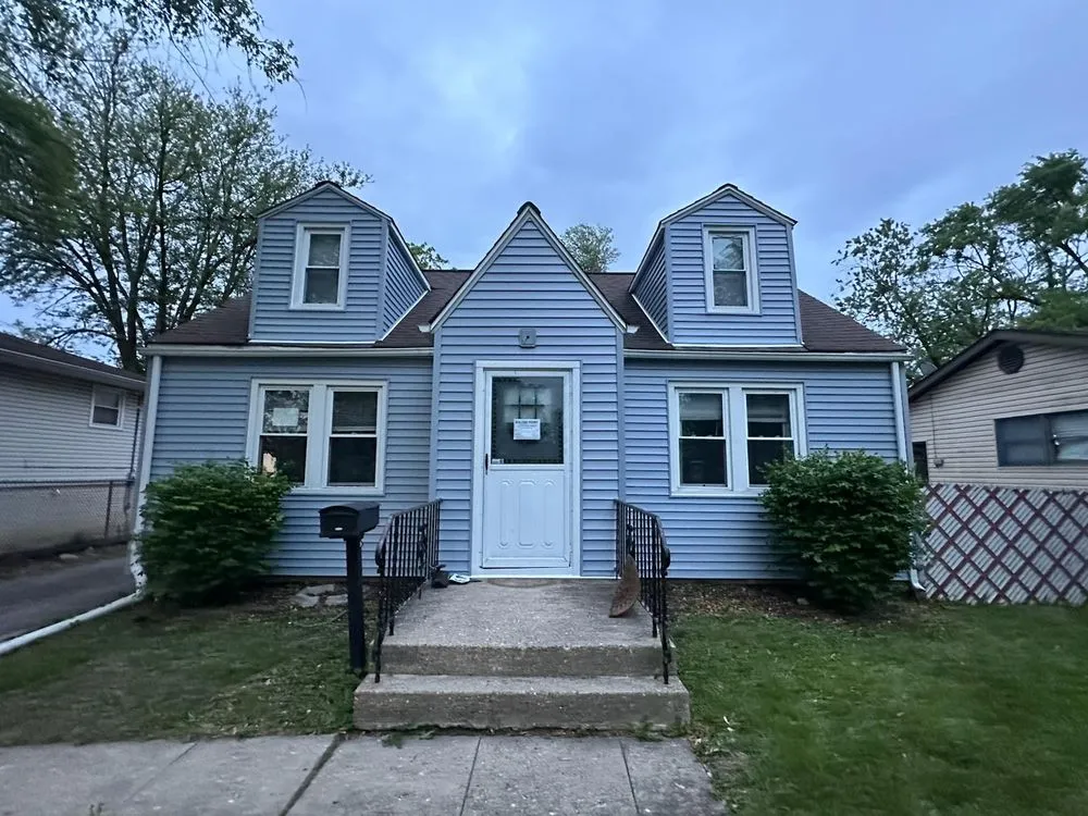 Slide of Gladys Exteriors