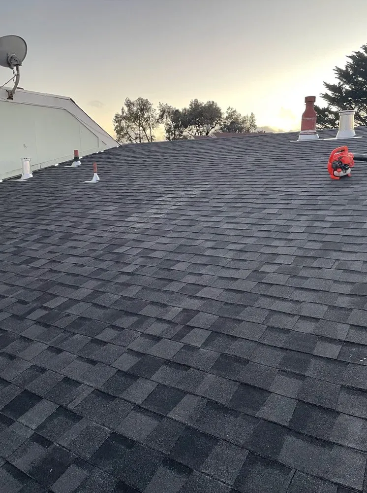 Slide of Glam Roofing