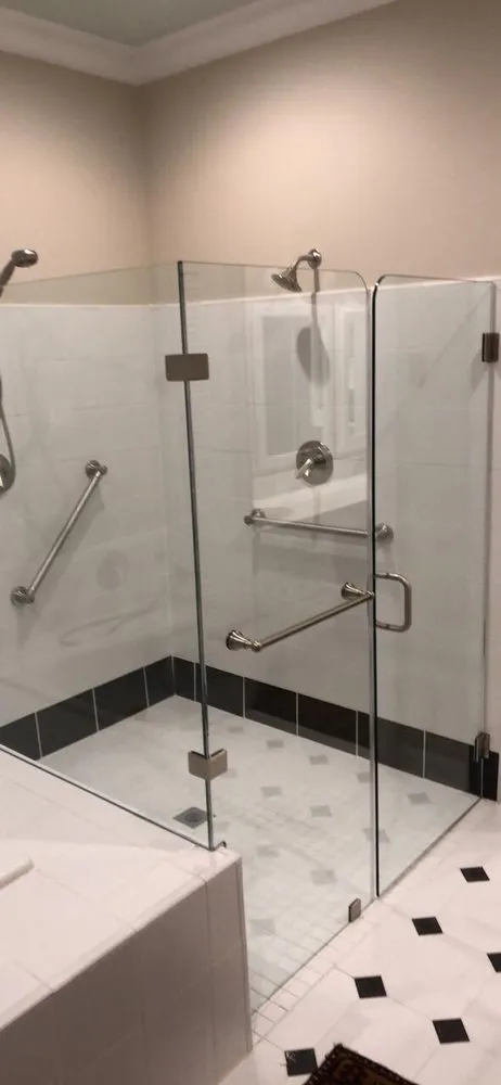 Slide of Glen Bailey Sales & Services