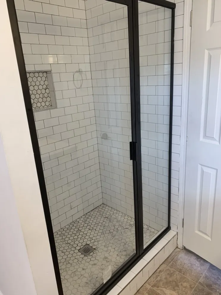 Slide of Glen Bailey Sales & Services