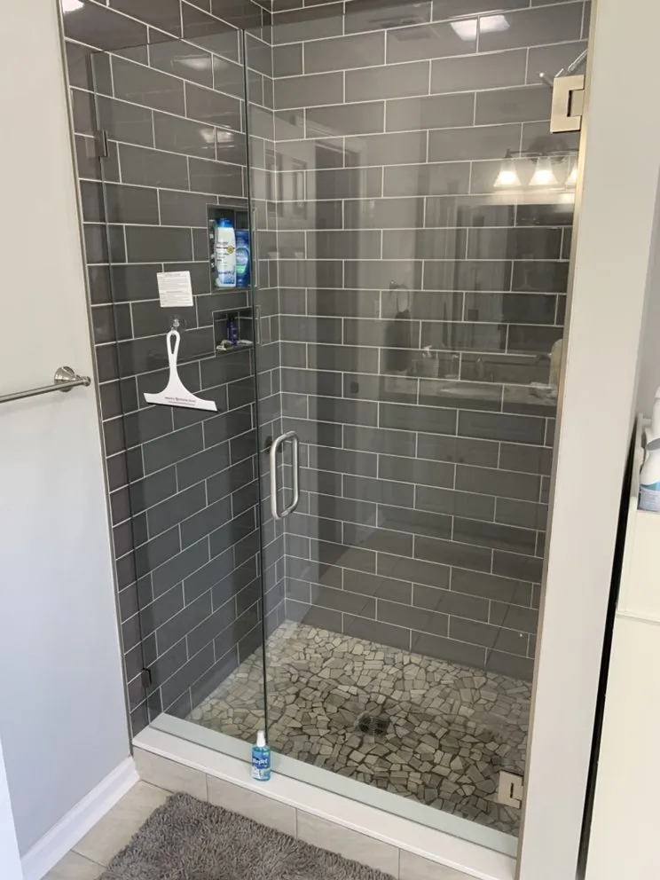 Slide of Glen Bailey Sales & Services