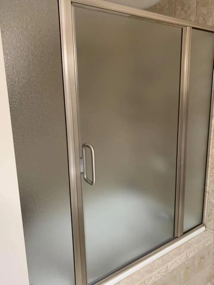 Slide of Glen Bailey Sales & Services