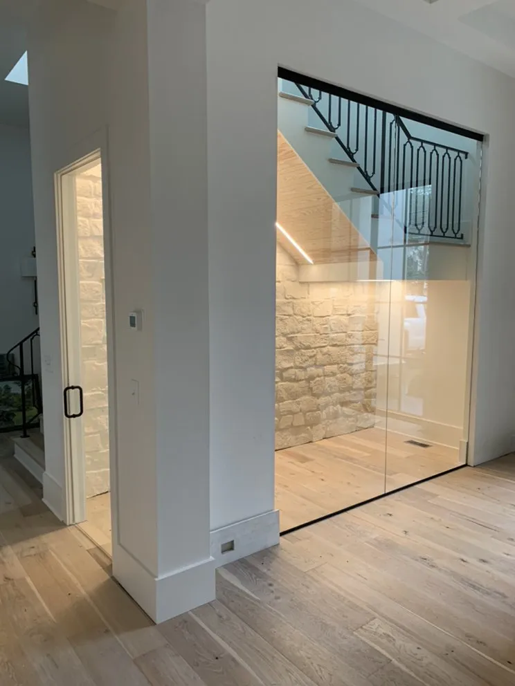 Slide of Glen Bailey Sales & Services