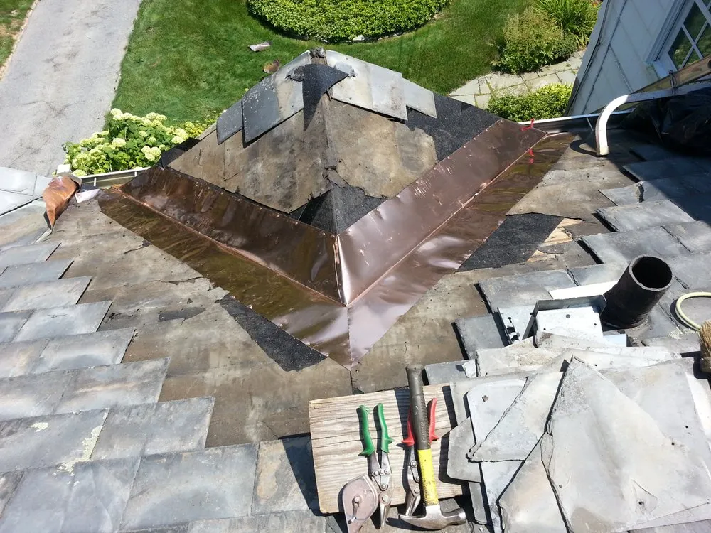 Slide of Glen Roofing Corporation