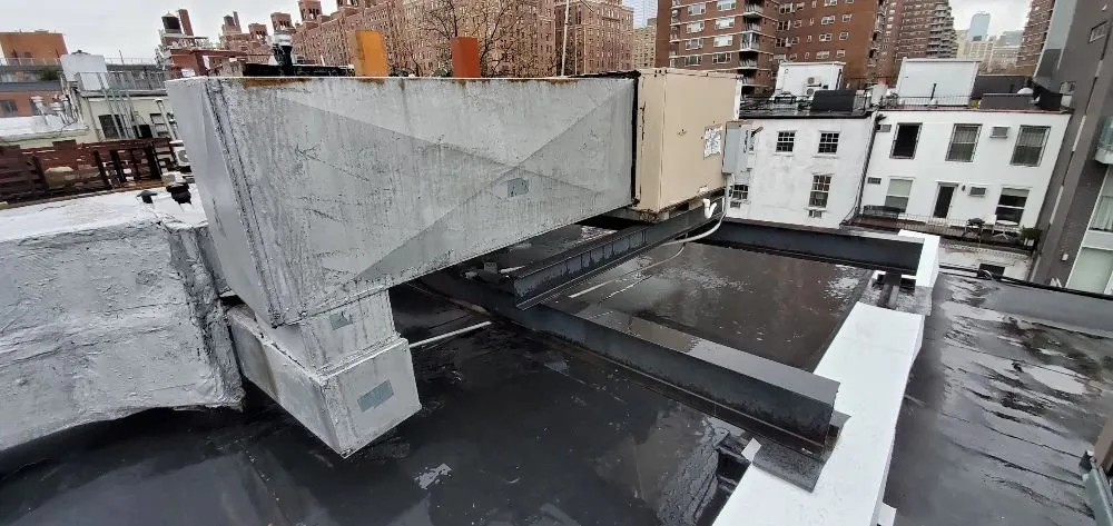 Slide of Glen Roofing Corporation