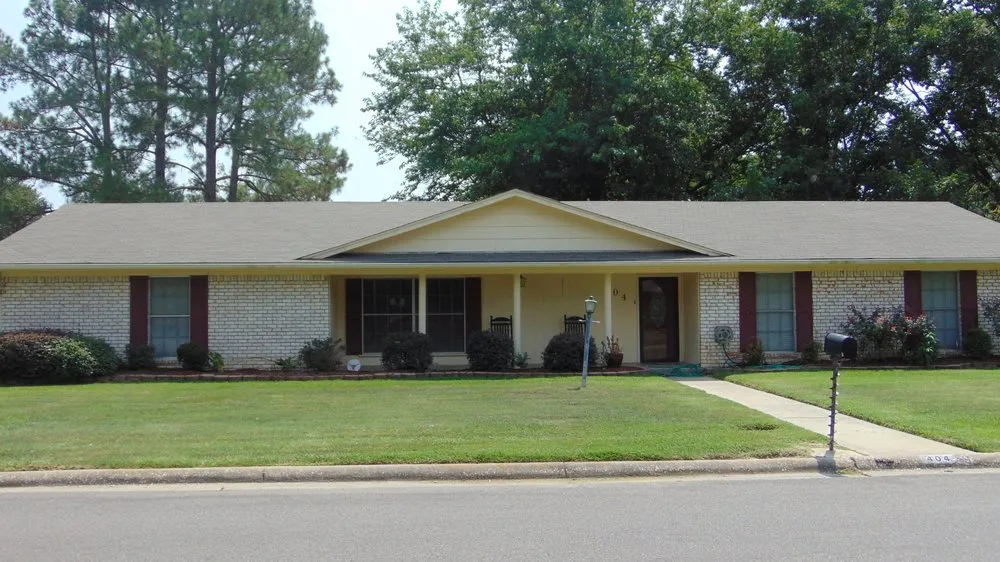 Slide of Glenn Dixon Construction and Roofing