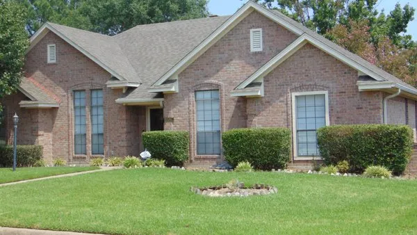 Glenn Dixon Construction and Roofing