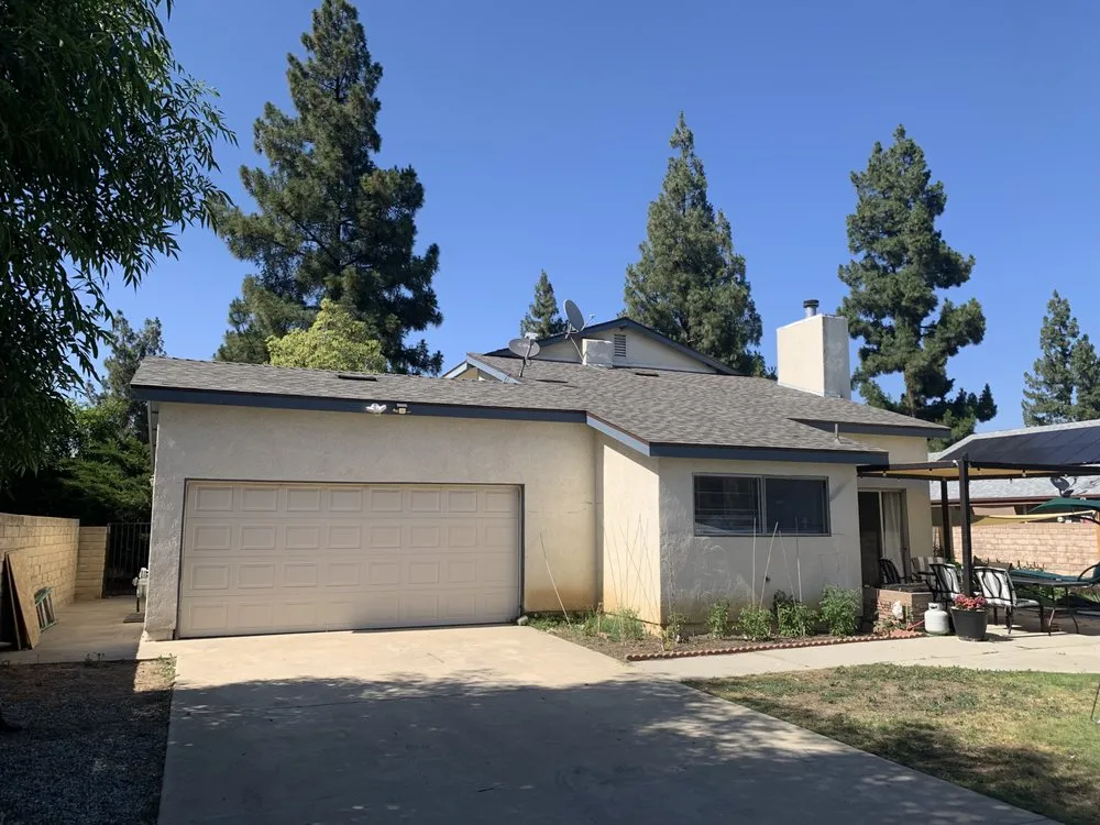 Slide of Glenn Smith Roofing