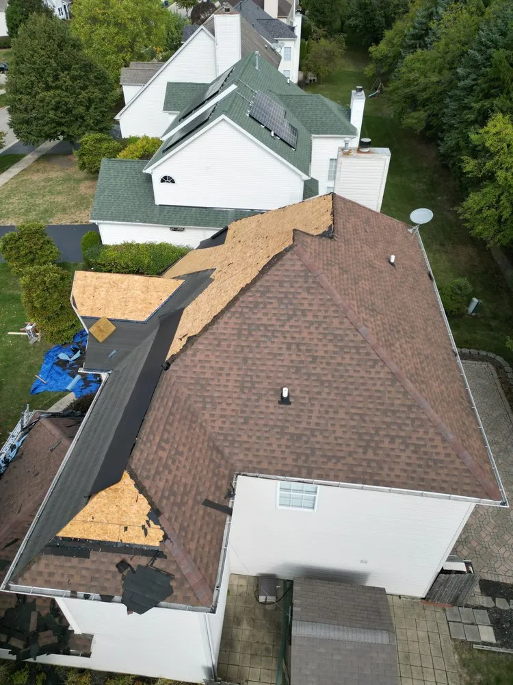 Slide of Global Adjusting & Construction