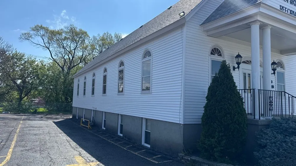 Slide of Global Adjusting & Construction