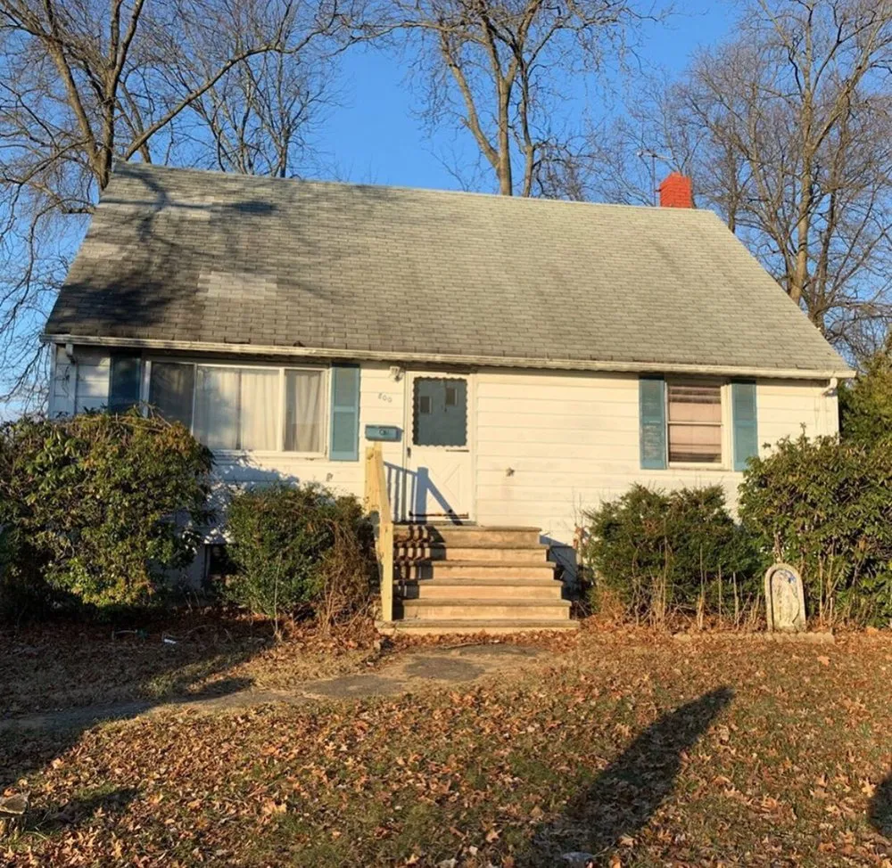 Slide of Global Hill Construction