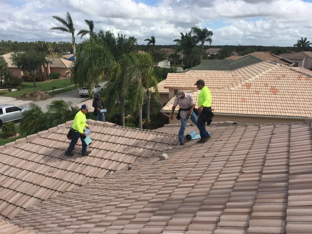 Slide of Global Roofing & Contracting