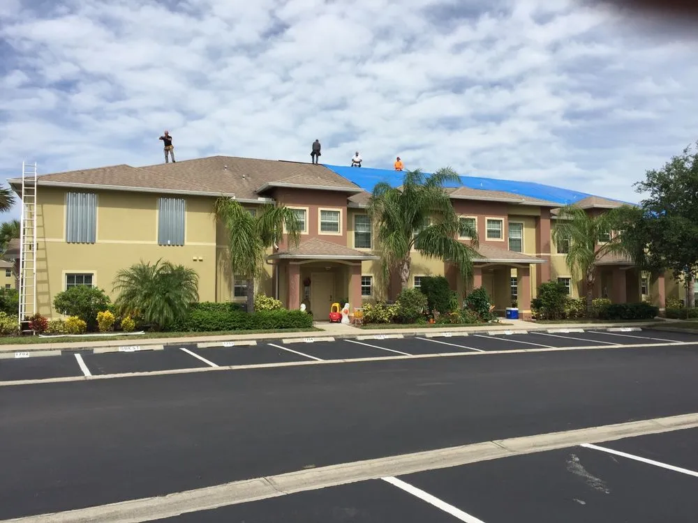 Slide of Global Roofing & Contracting