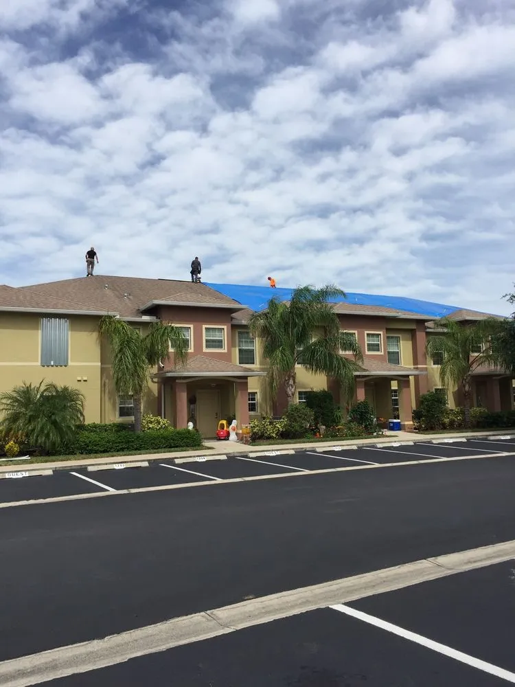 Slide of Global Roofing & Contracting