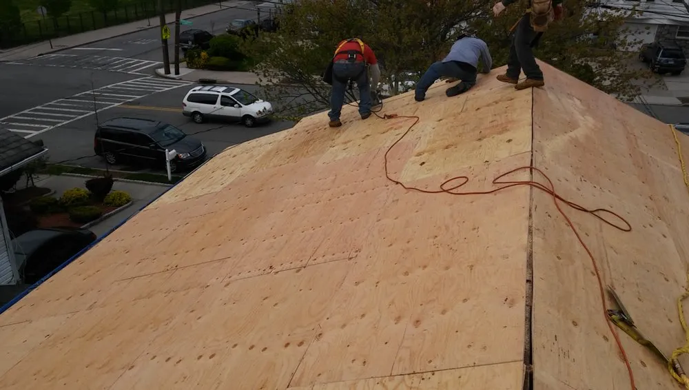 Slide of Global Roofing and Siding