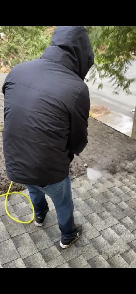 Slide of Global Roofing