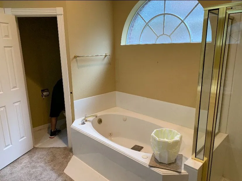 Slide of Global Service Company