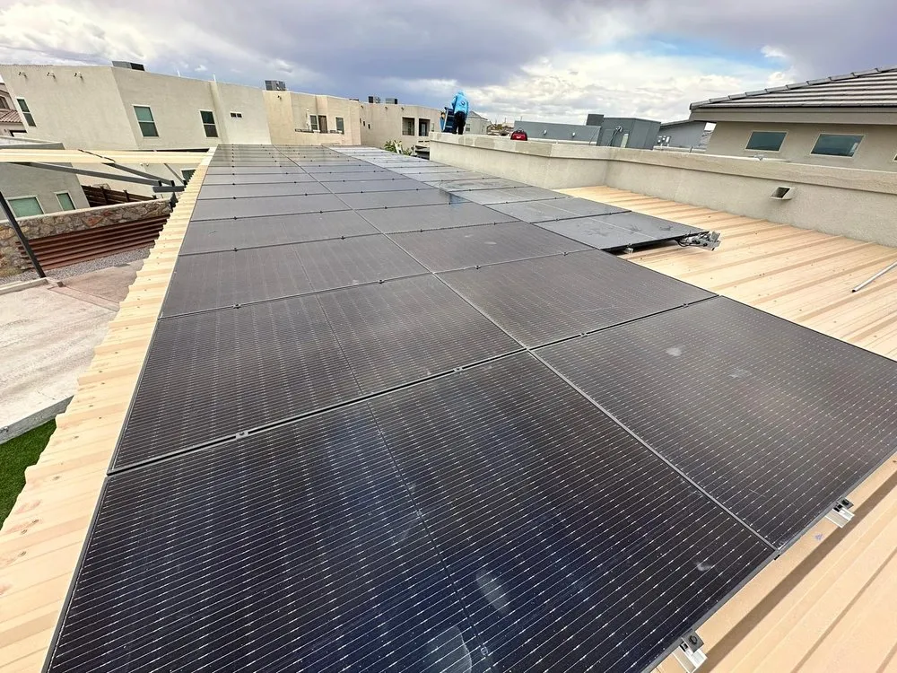 Slide of Global Solar Group