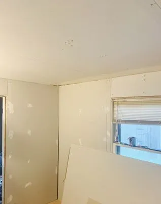 Global Vision Builders Logo