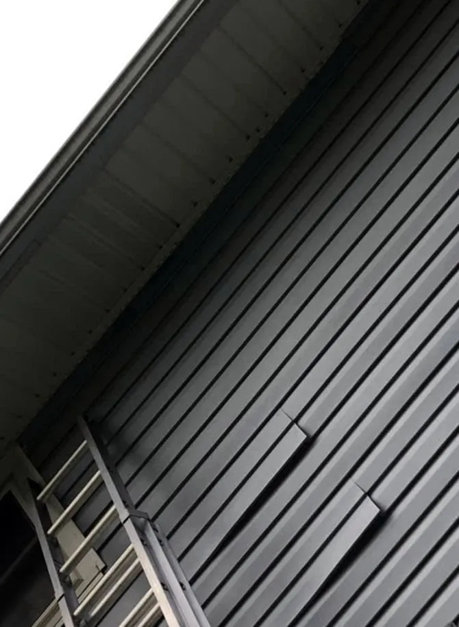 Slide of Globeville Roofing