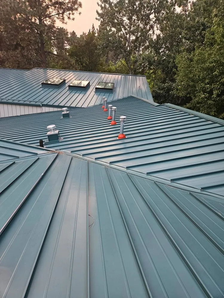 Slide of Glorious Roofing