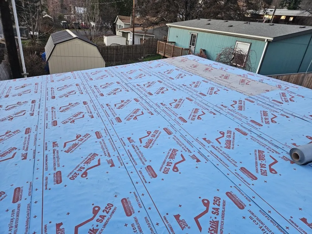 Slide of Glorious Roofing