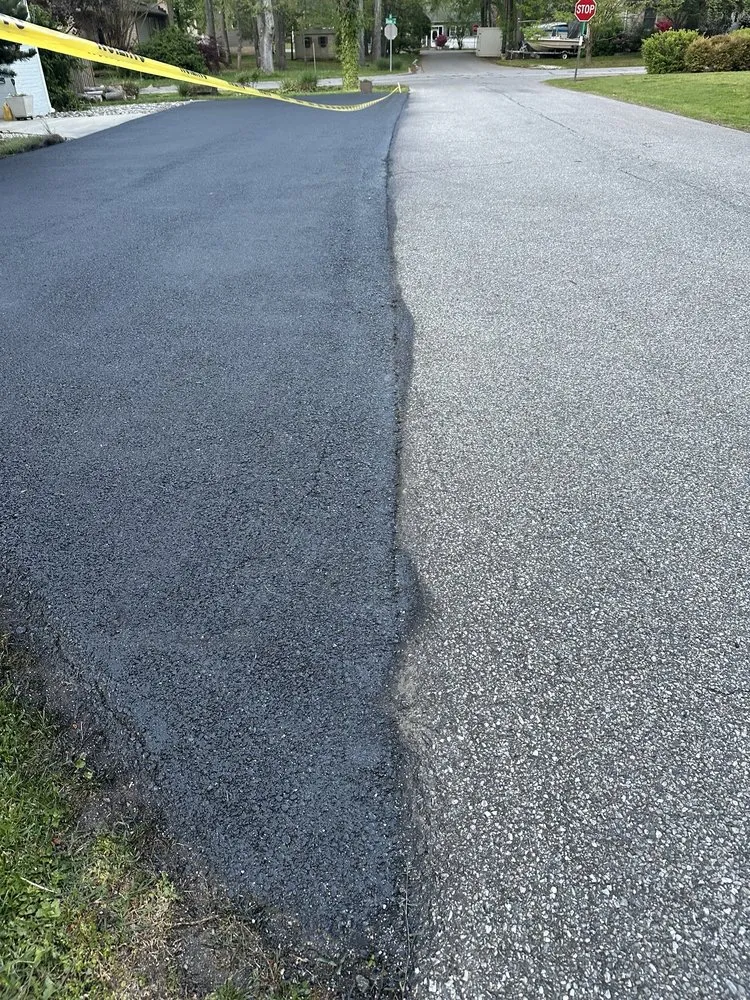 Emergency shingle roofing service experts serving Suitland-Silver Hill, MD - Glow Seal Coating & Construction