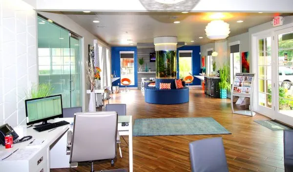 Glynn's Contracting Logo