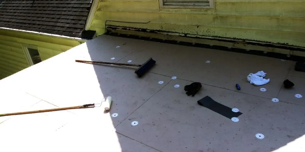 Slide of G&M Mourey Construction Roof Repair