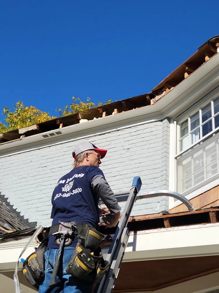 Slide of G/M Roofing & Gutter Topper